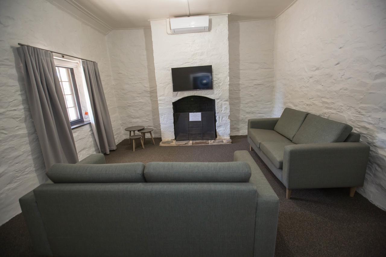 Paxton Square Cottages Burra Extérieur photo
